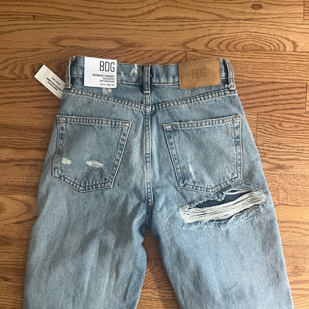 BDG urban outfitters straight leg ripped jeans